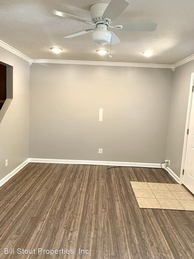 Foto del edificio - 2 br, 1 bath House - 9508 Cedar Lake Drive