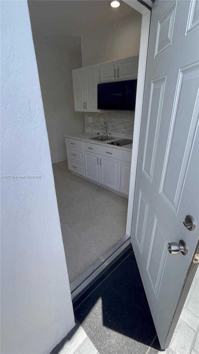 Foto del edificio - 7804 SW 21st Terrace