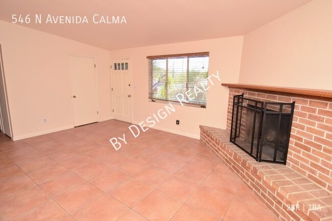 Foto del edificio - Charming Westwood Hills 2 Bed 1 Bath SFR w...