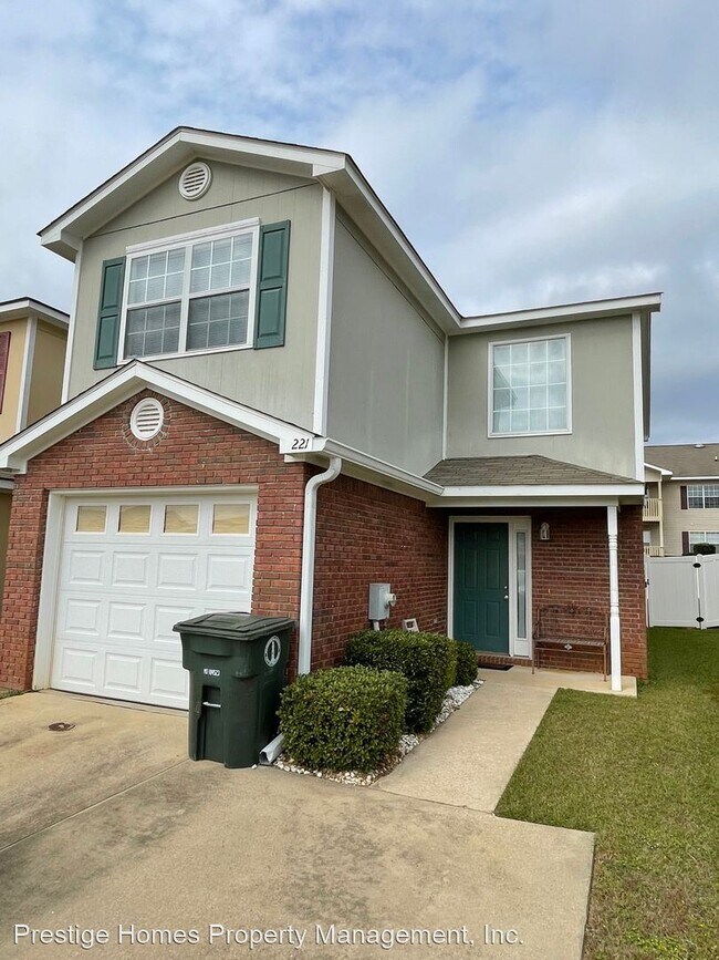 Building Photo - 3 br, 2.5 bath House - 221 Wakefield Way