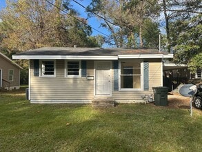 Building Photo - 606 Wilmuth St