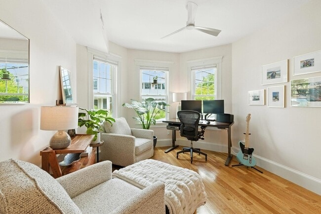 Foto del edificio - 227 Centre St