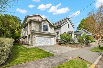 Building Photo - 6523 7th Ave NW