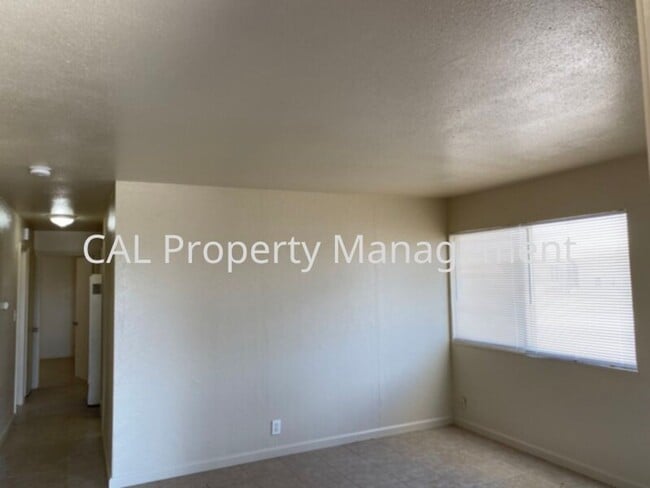 Foto del edificio - 347 8th St