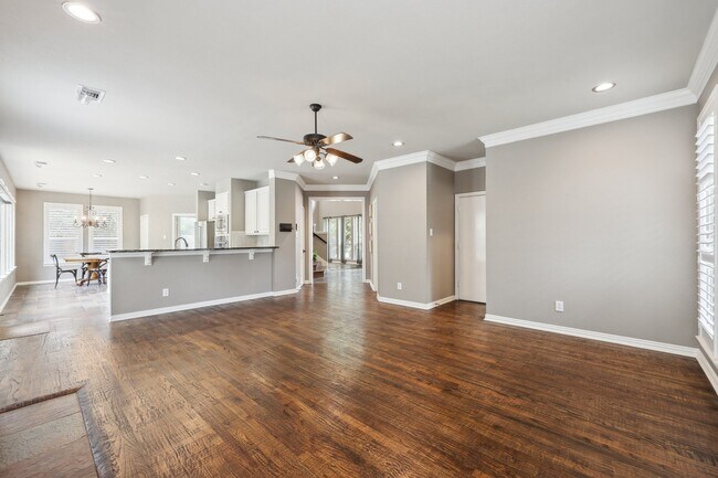 Foto del edificio - 2712 Compton Ct