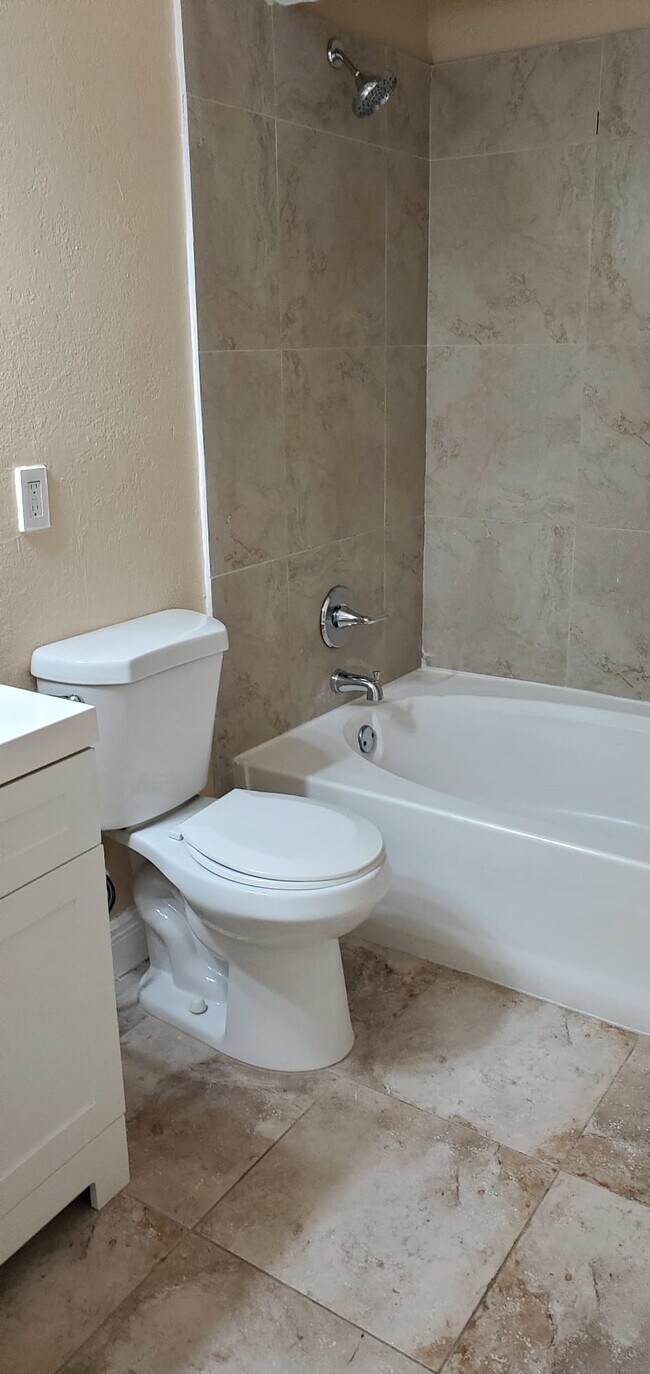 Foto del edificio - 10501 SW 155th Ct