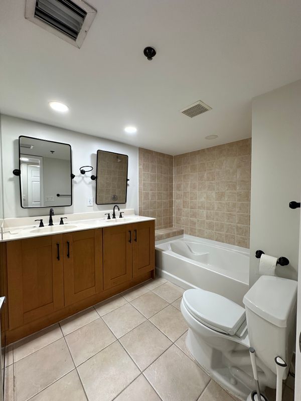 Foto del edificio - 3143 Clint Moore Rd