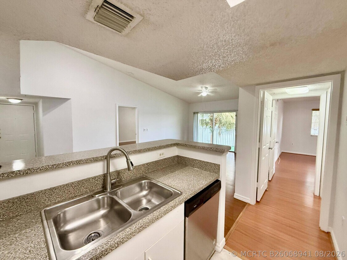 Building Photo - 5041 Wiles Rd