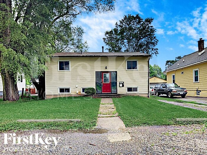 Foto principal - 1154 Rathbone Ave