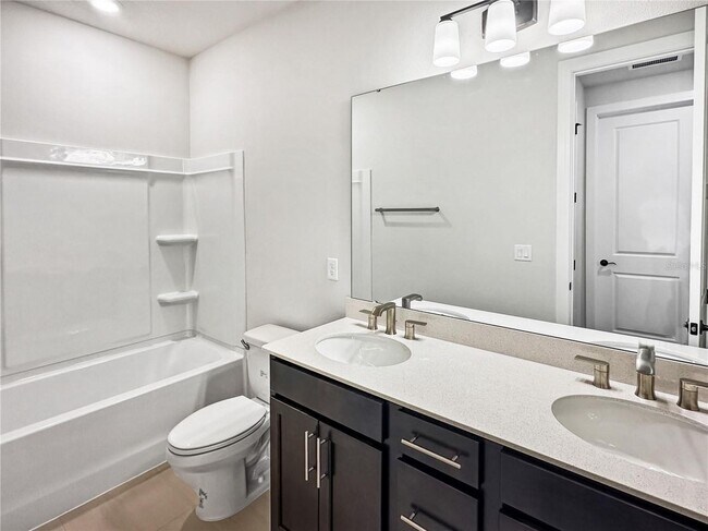 Foto del edificio - 15209 Willow Ridge Dr