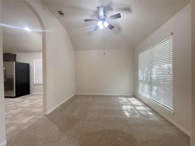 Building Photo - 16702 White Hyacinth Ct
