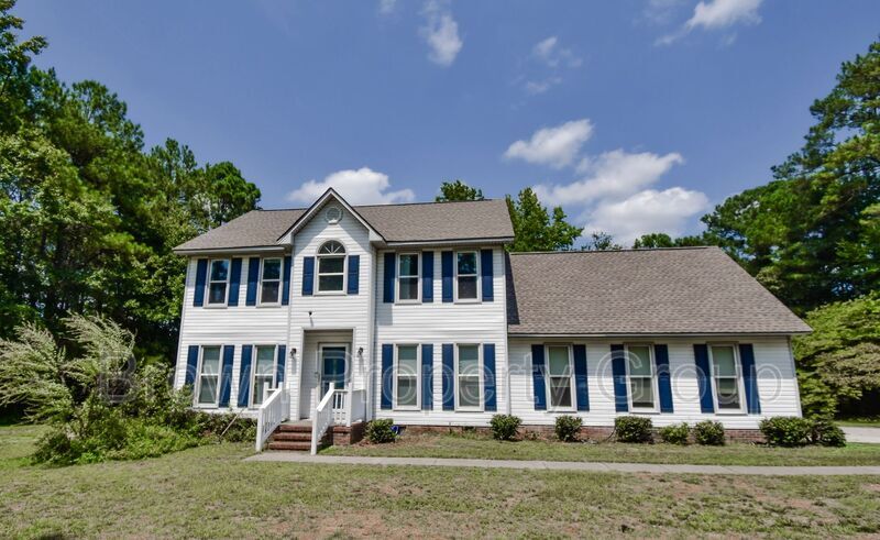 Primary Photo - 7262 Stoney Point Rd