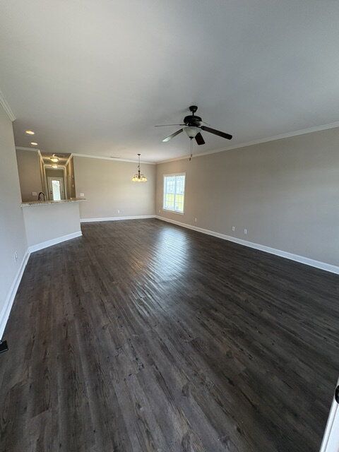 Building Photo - 2221 Brookville Dr
