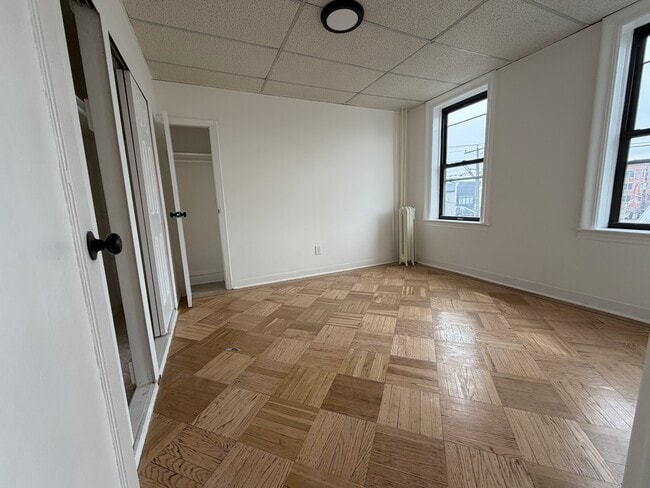 Foto del edificio - 997 Summit Ave