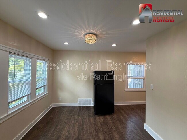 Foto del edificio - 3204 N 24th St