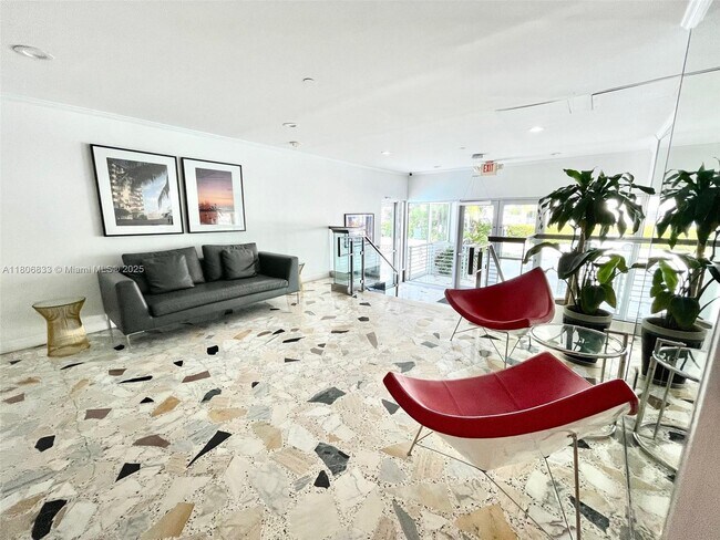 Foto del edificio - 1450 Lincoln Rd