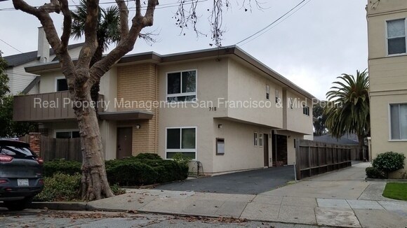 Primary Photo - 719 Highland Ave