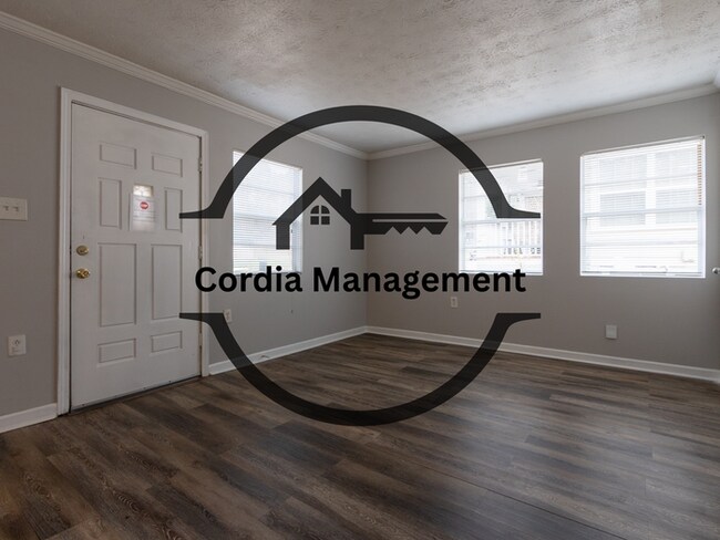 Foto del edificio - Adorable 3 Bedroom For Rent in SW Atlanta near the Beltline. Half off your first month rent.