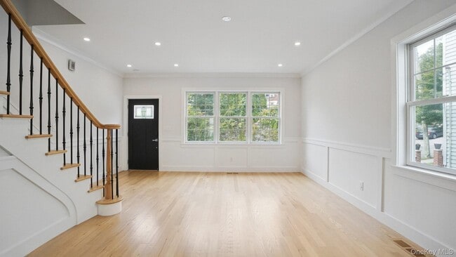 Building Photo - 53 Paula Ave