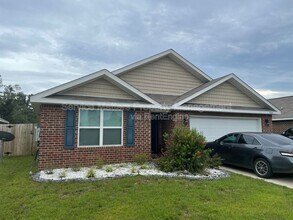 Building Photo - 4080 Roosevelt Way