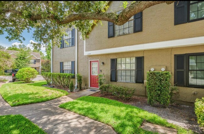 Photo - 16504 Lake Brigadoon Cir Townhome