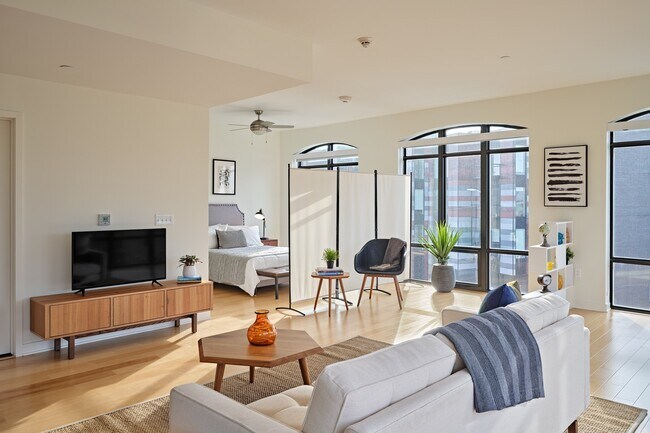 Foto del edificio - 2100 Trumbull St