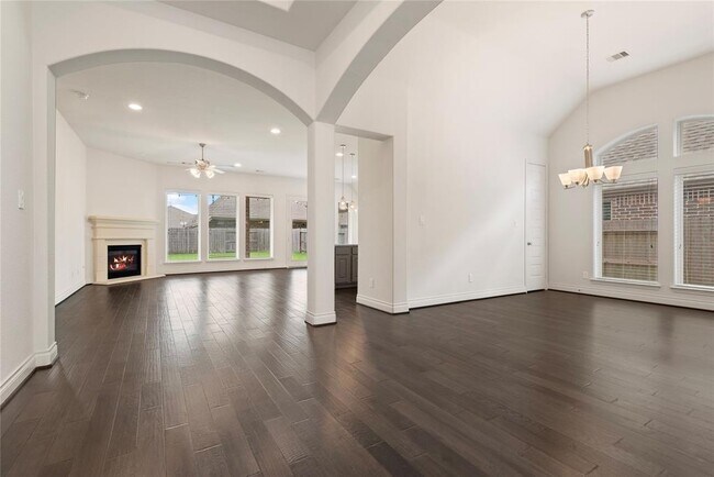 Foto del edificio - 4323 Croft Creek Dr