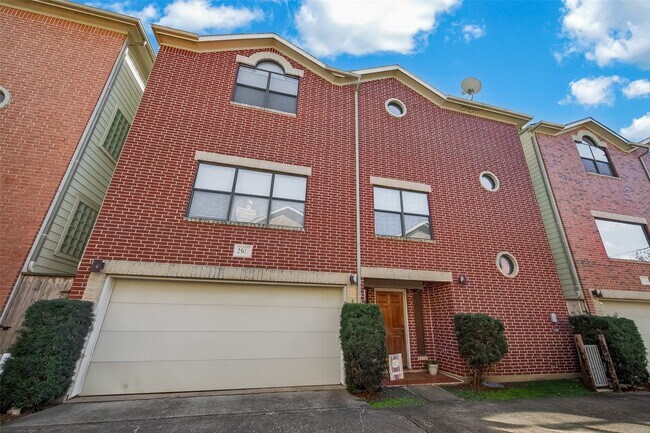 Foto del edificio - 2502 Brinkman St