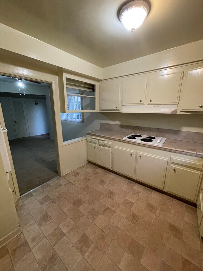 1148 W Huntington Dr Unit Apt 12, Arcadia, CA 91007 Apartments in