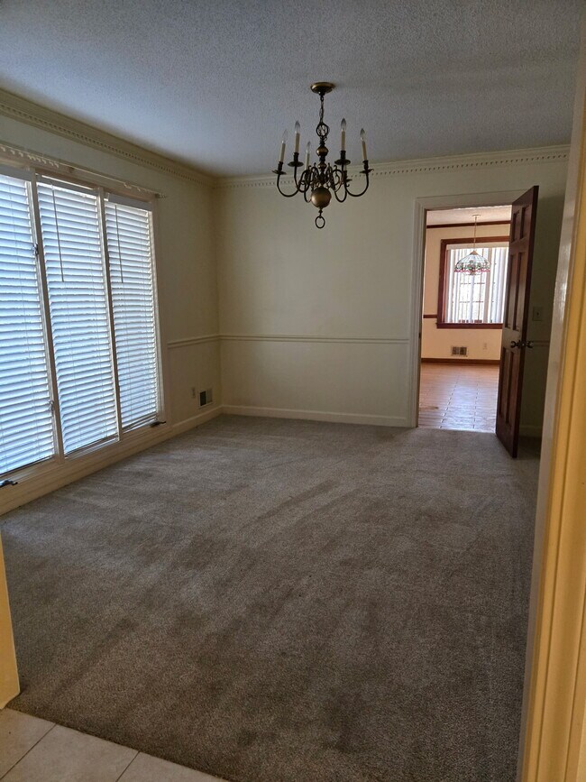 Foto del edificio - 9 Brookspring Cir