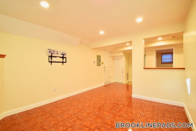 Foto del edificio - 73 Thatcher St