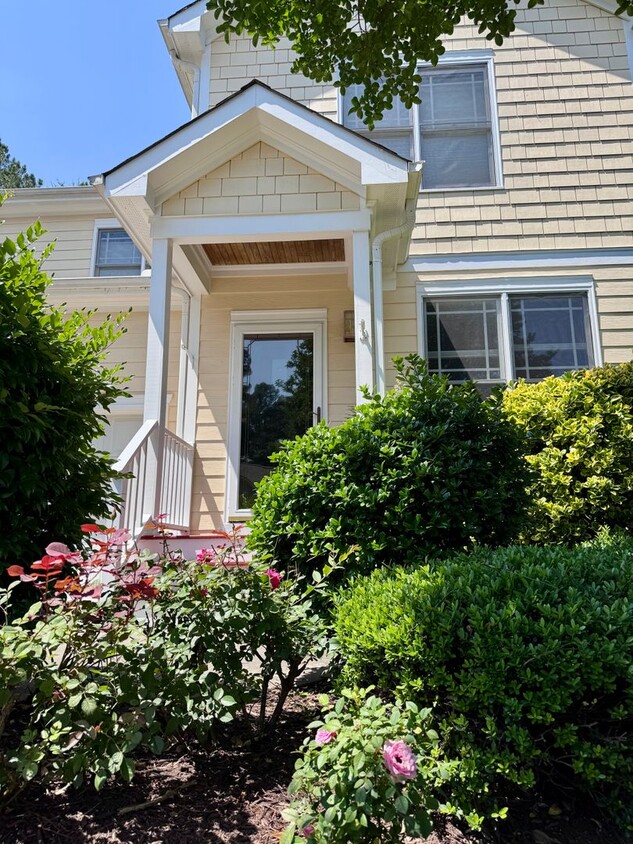 Primary Photo - Beautifully maintained townhome on a priva...