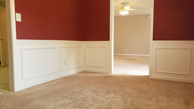 Foto del edificio - Laurel Creek Subdivision
