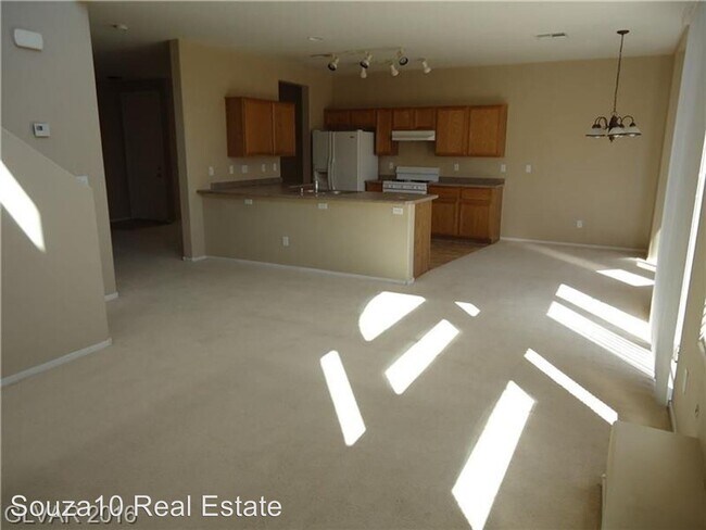 Building Photo - 4 br, 3 bath House - 6718 Lincoln Wood Street