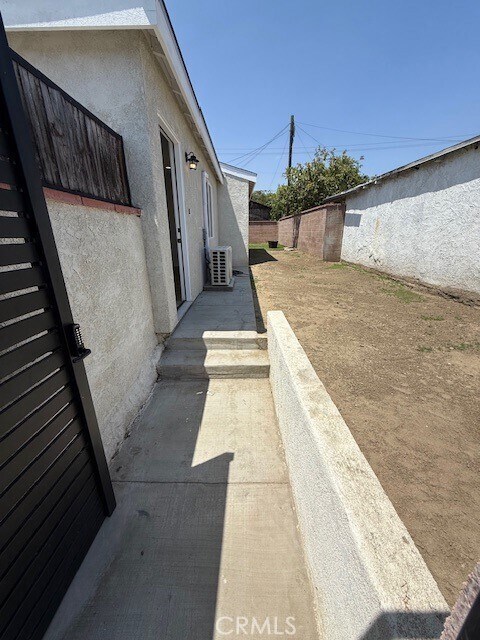 Foto del edificio - 4235 E Addington St