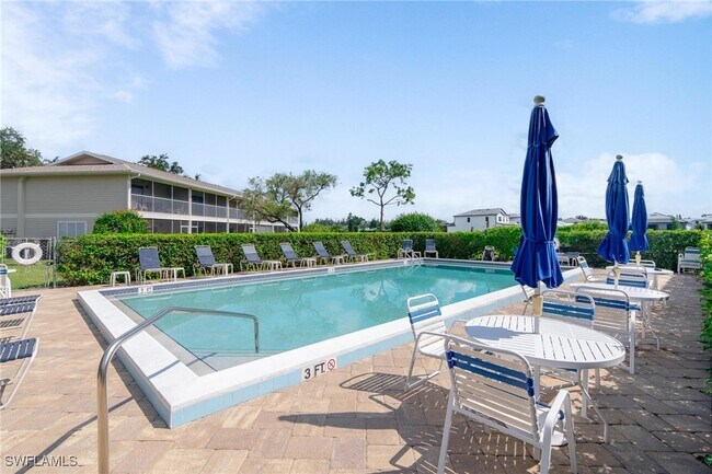 Foto del edificio - 25480 Cockleshell Dr