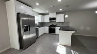 Building Photo - 203 Tricha