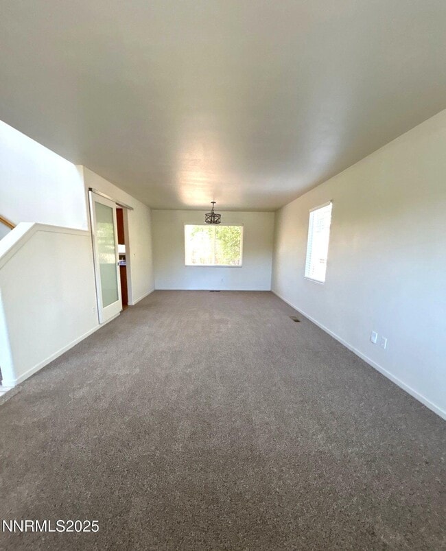 Building Photo - 5153 Lorenzo Ln