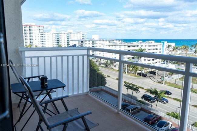 Building Photo - 1600 S Ocean Dr
