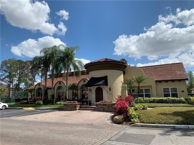 Foto del edificio - 5156 Conroy Rd