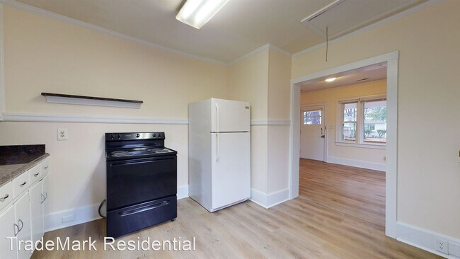 Building Photo - 2 br, 1 bath House - 132 New Bern Street
