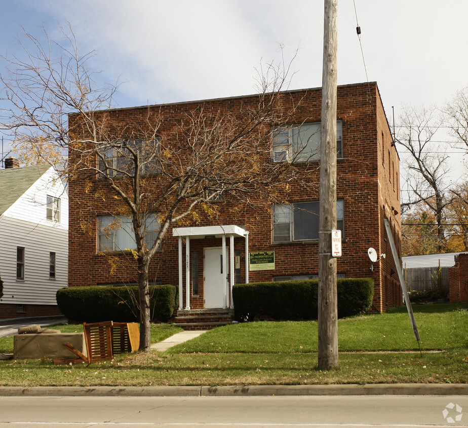 Building Photo - 5171 Warrensville Center Rd