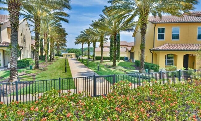 Photo - 1144 Charming St Townhome