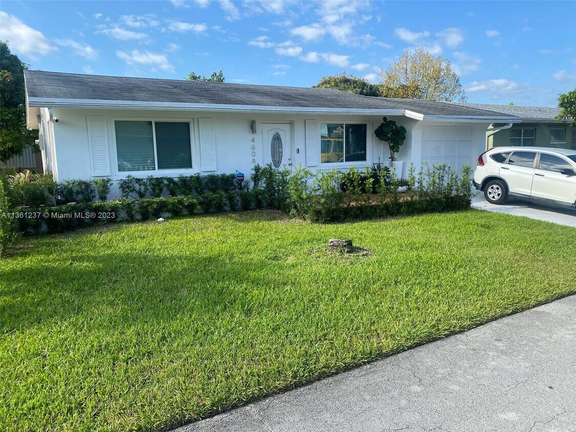 Primary Photo - 4608 NW 47th Ct