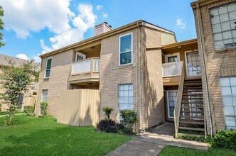 Building Photo - 10211 Sugar Branch Dr
