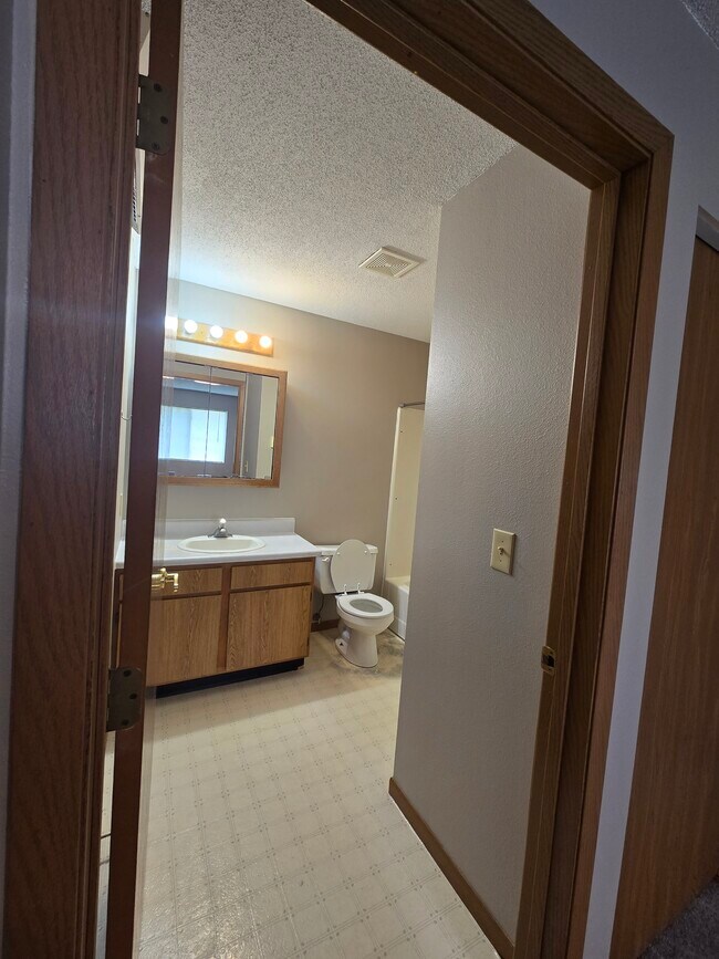 Foto del edificio - 8th & 8th Apartments