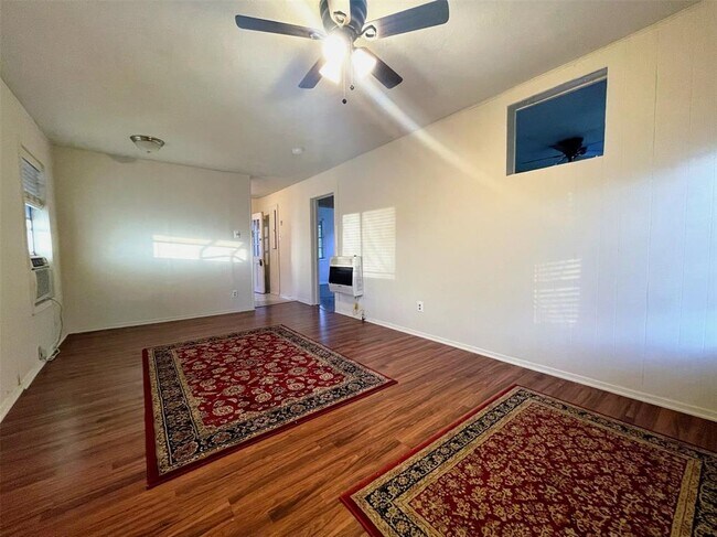 Building Photo - 3701 Galvez Ave