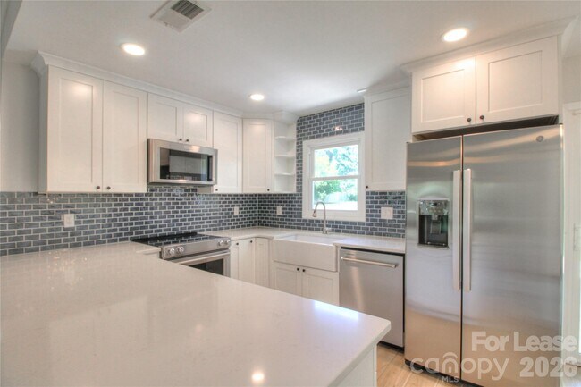 Foto del edificio - 1112 Willoughby Rd