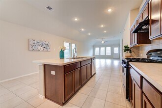 Building Photo - 10718 Ashlesha Ln