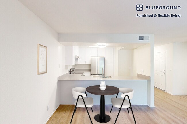 Building Photo - 400 Appian Way